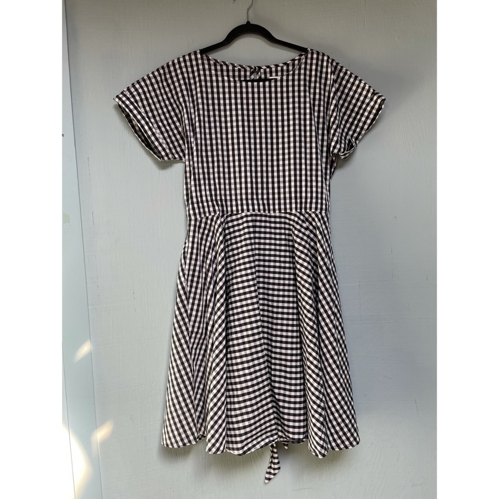 Piper and Scoot Gingham 50’s Style Tie Waist Circle Dress - M